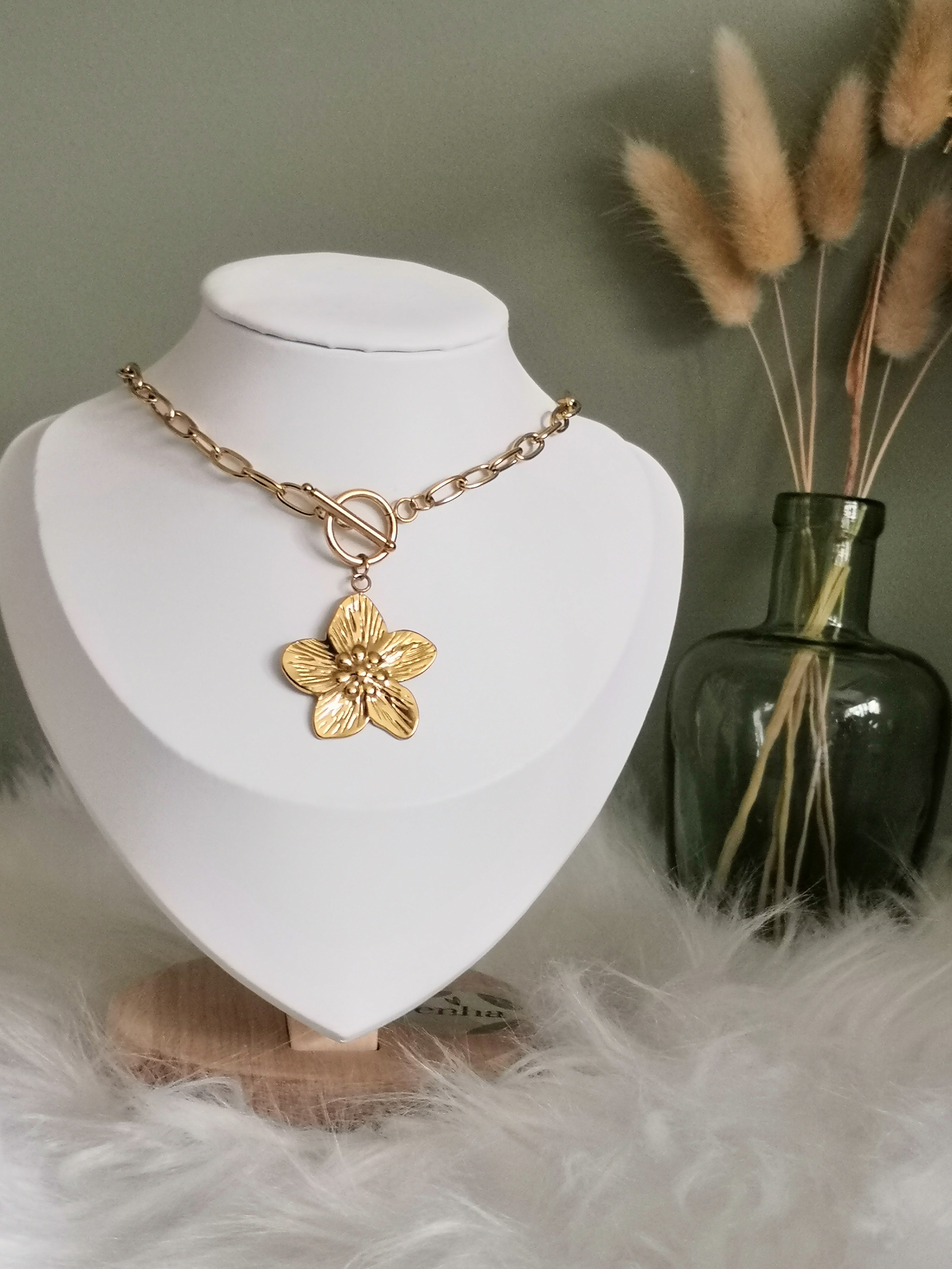Collier Fleur Cerisier