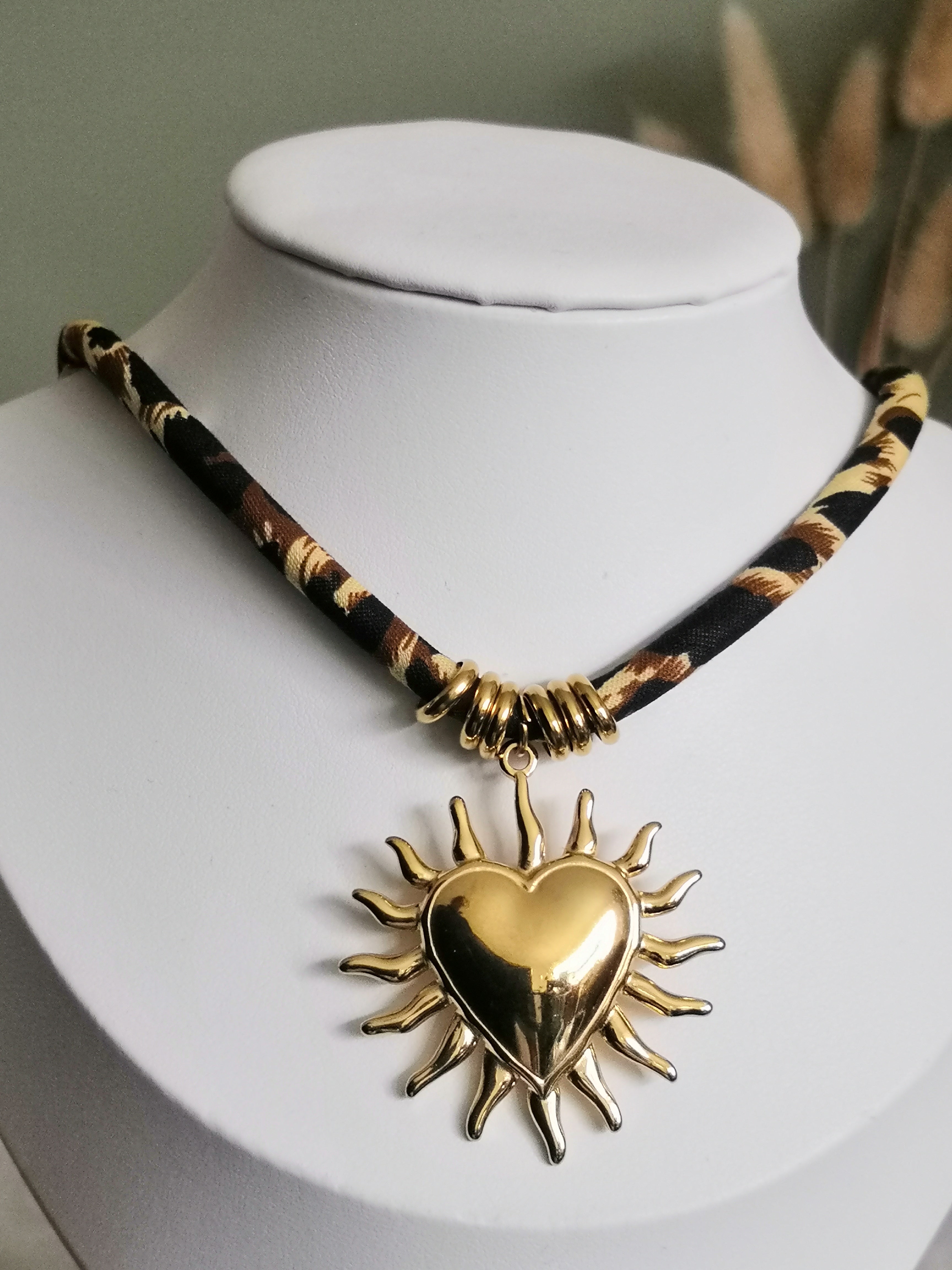 Collier Cœur Soleil