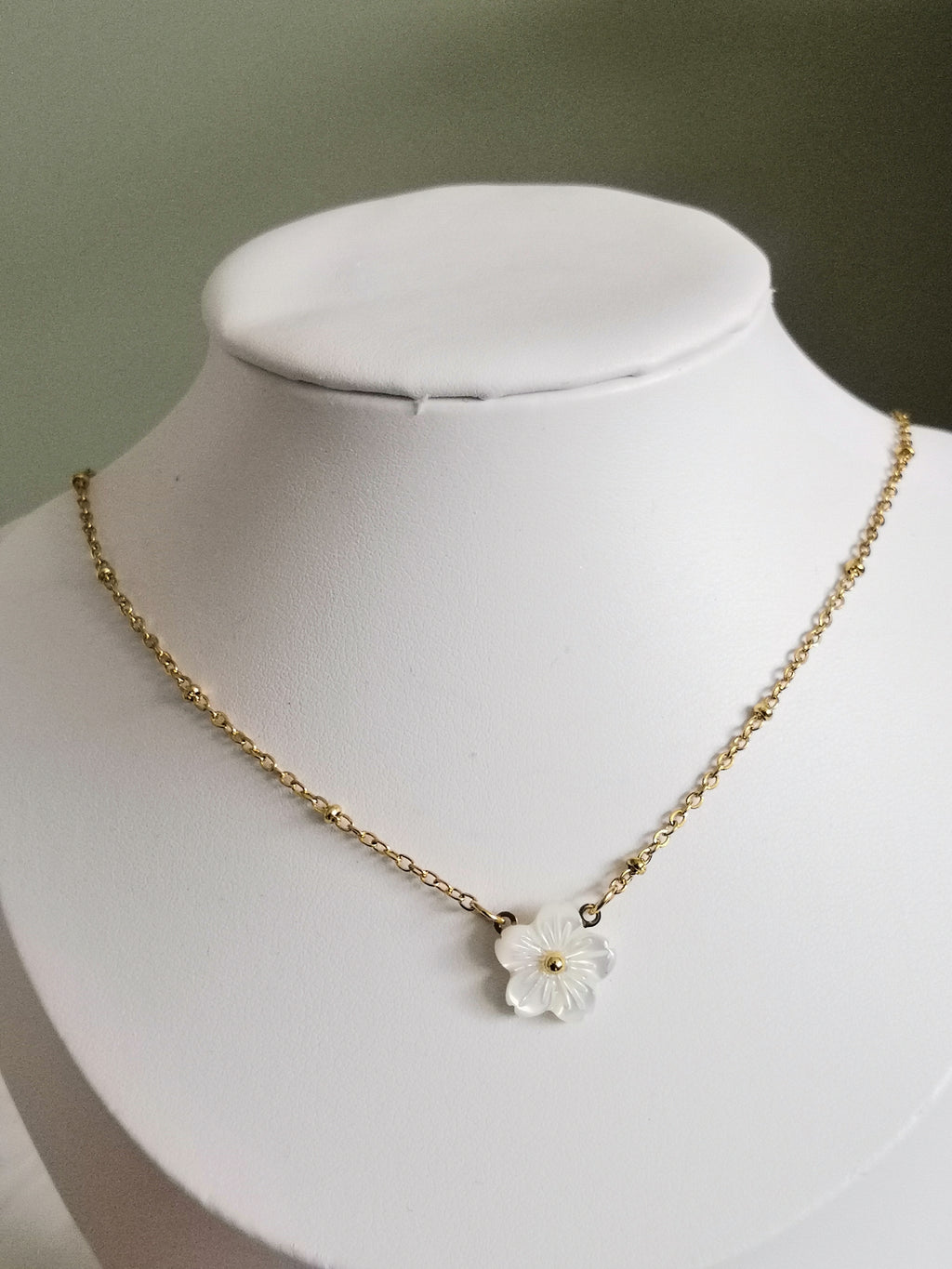 Collier fleur