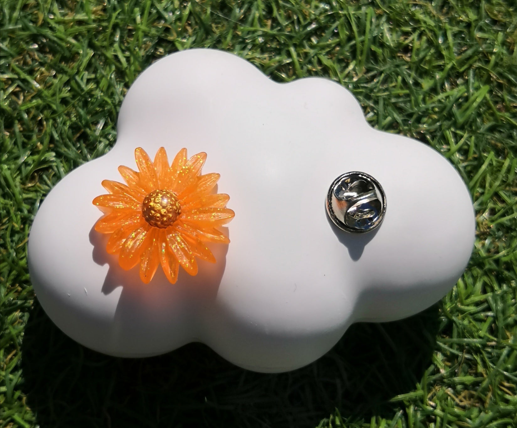 Pin's Marguerite Orange