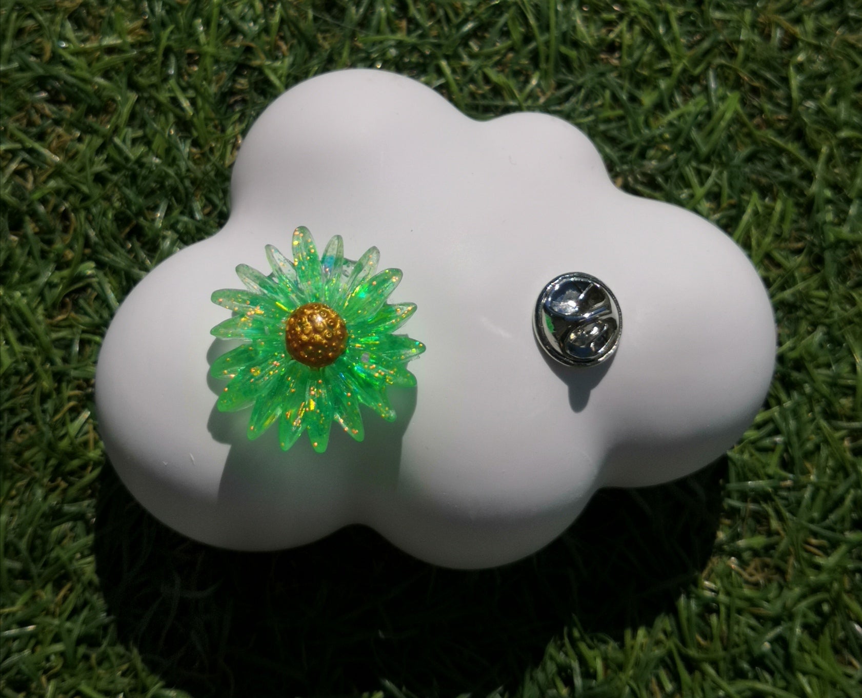 Pin's Marguerite Vert