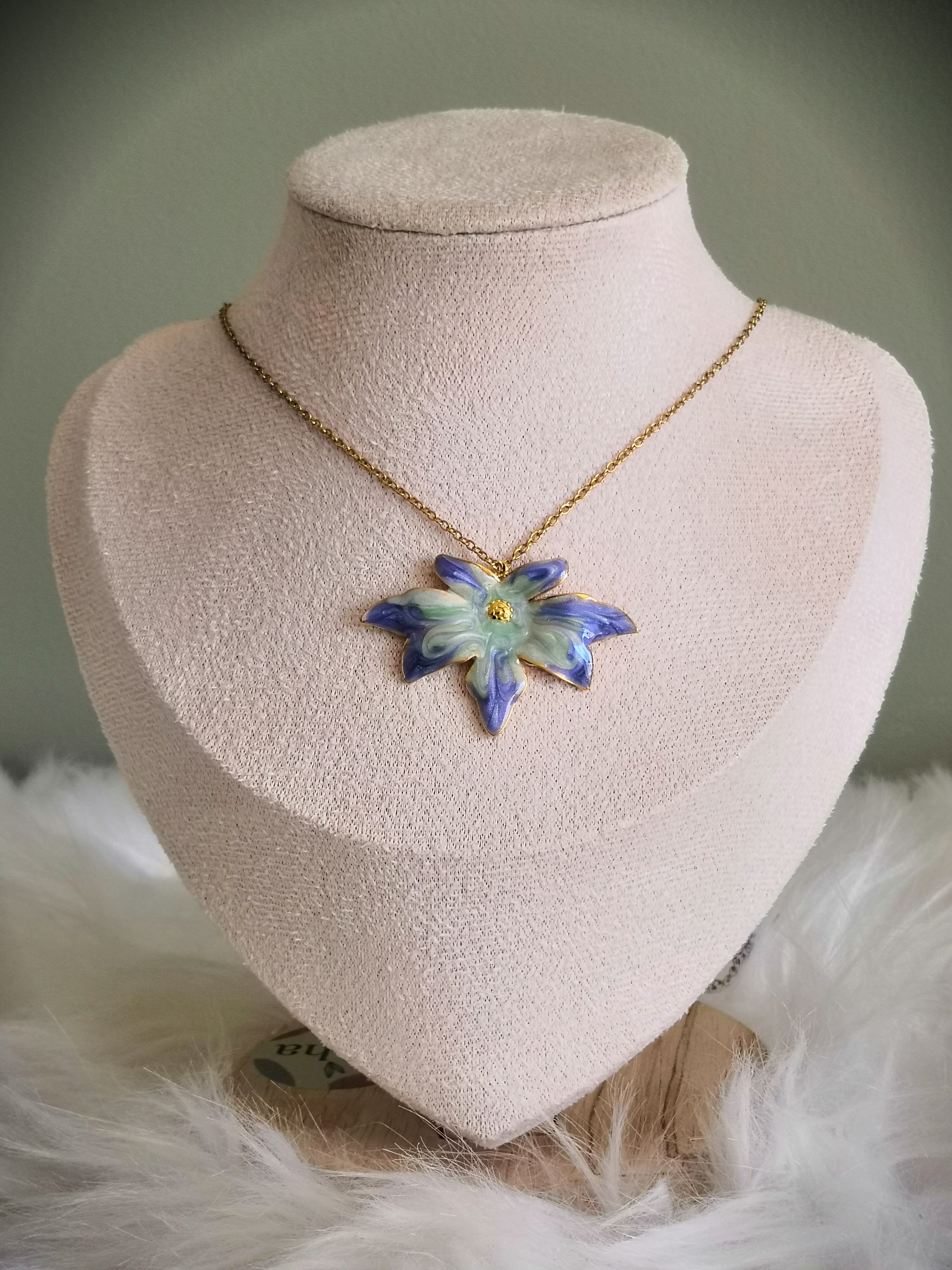 Fleur bleue