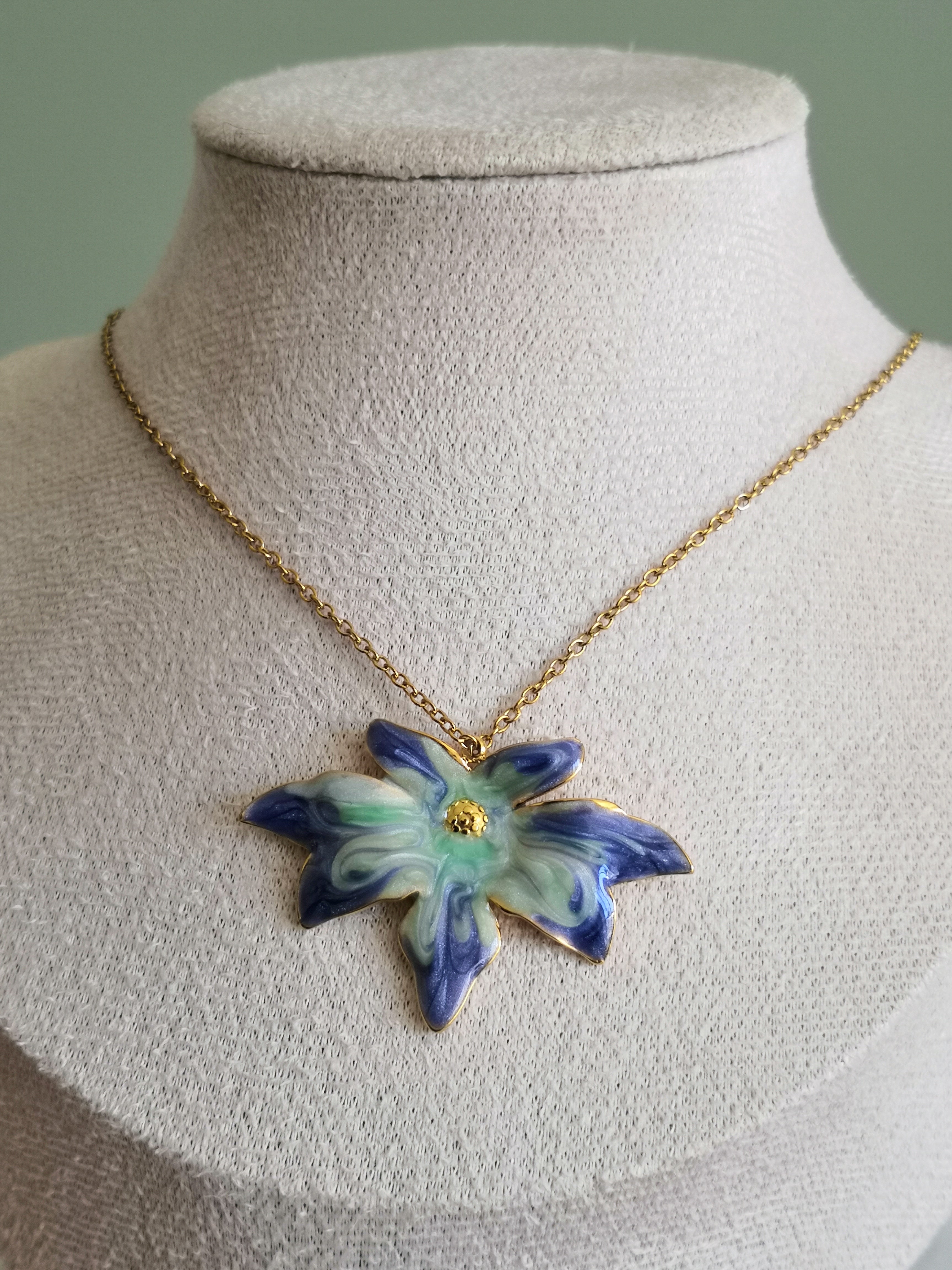 Fleur bleue