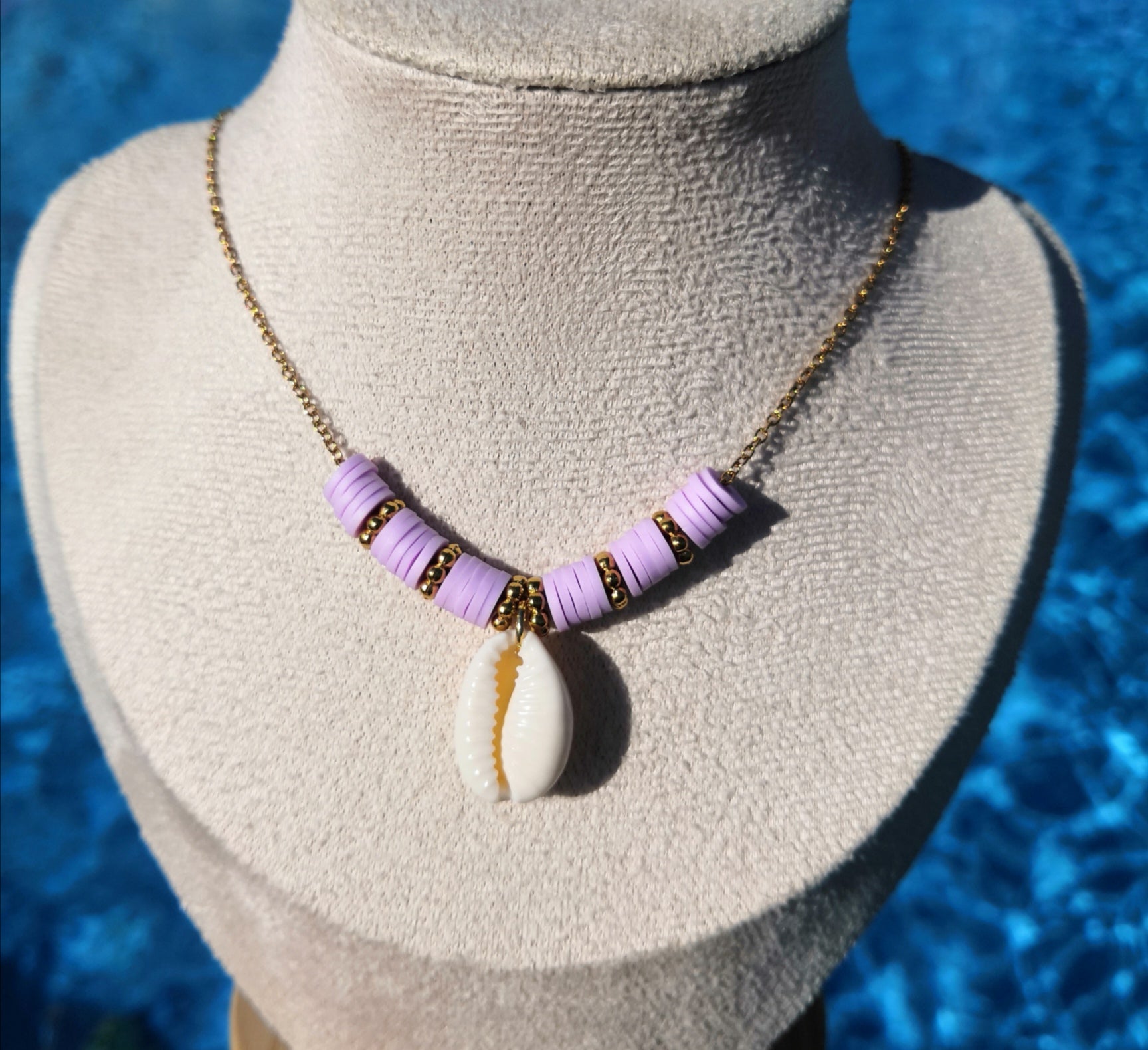 Collier coquillage parme