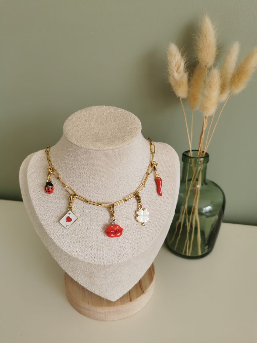 Collier 5 charms